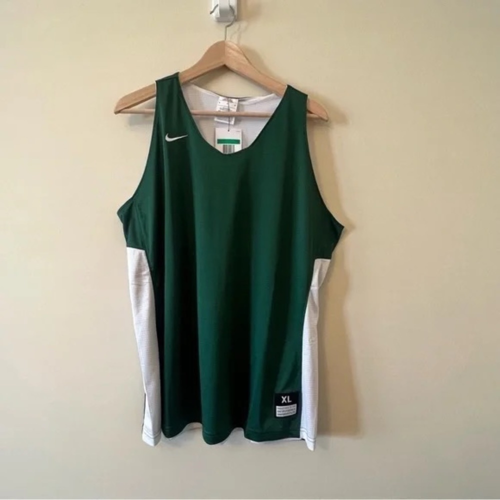 Nike XL Reversible Basketball Tank